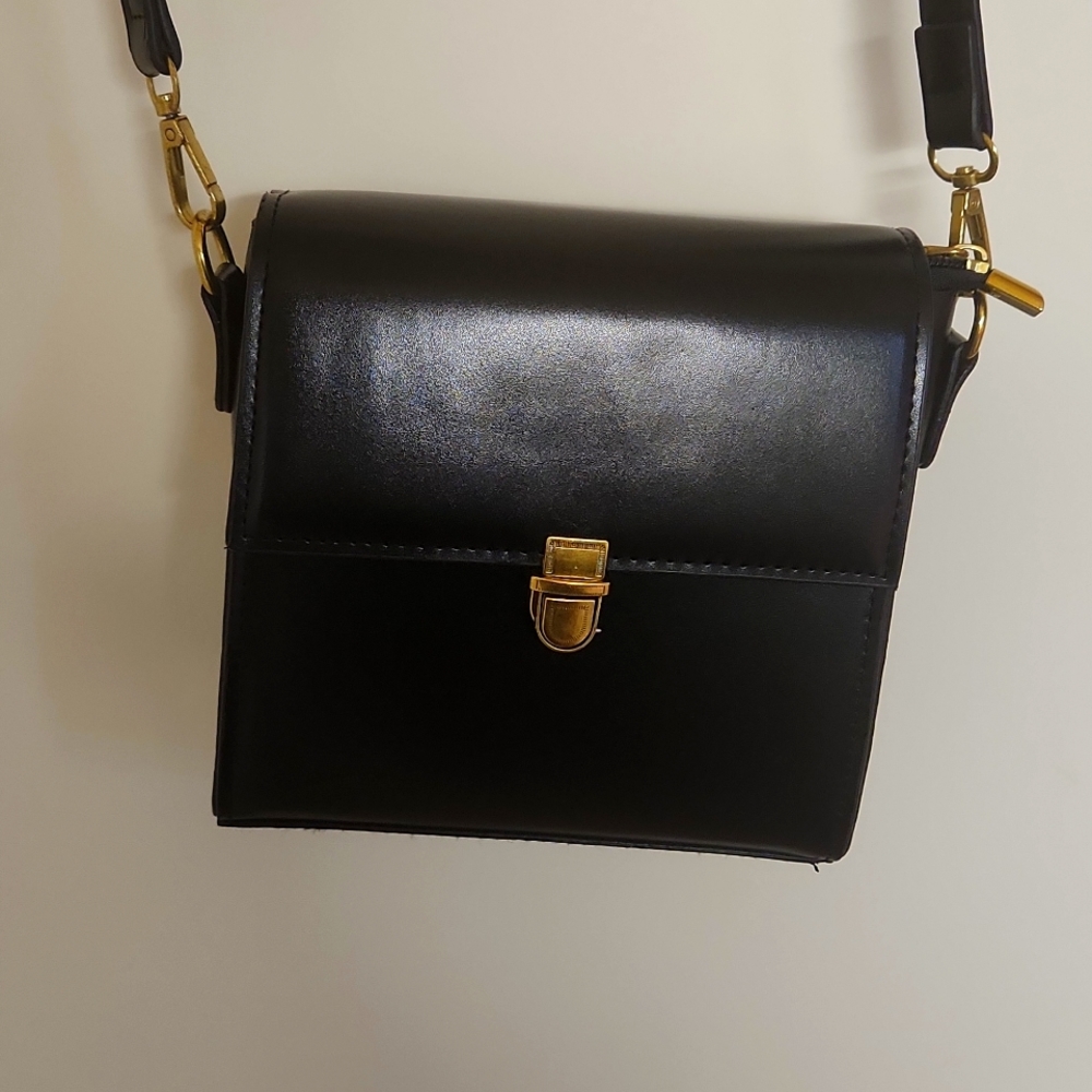 Black and Gold Purse